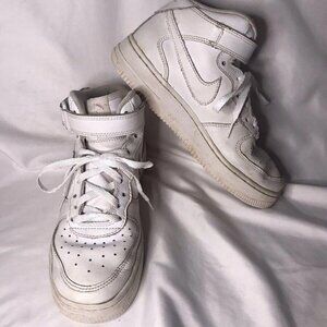 Nike Girls Air Force 1 Hightop With Strap Sneakers Size 4Y